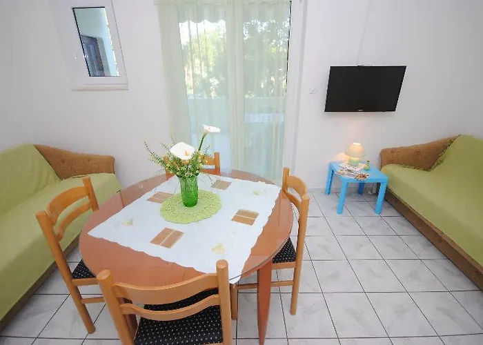 Perkovic Ana Hotel Kaštela