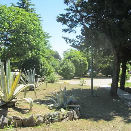 Perkovic Ana Hotel Kastela