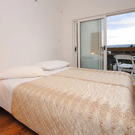 Perkovic Ana 호텔 3*