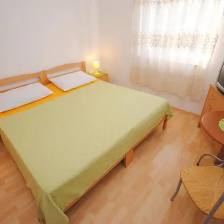 Hotel Perkovic Ana 3*