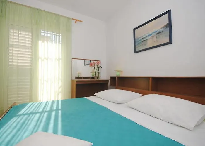 Hotel Perkovic Ana 3*