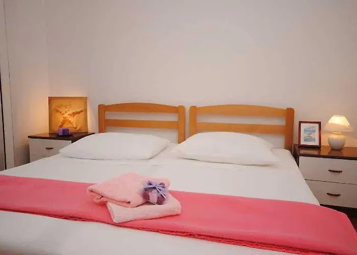 Hotel Perkovic Ana 3*